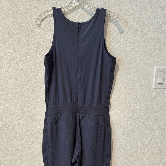 Athleta Brooklyn Textured animal print jumpsuit - Picture 5 of 9